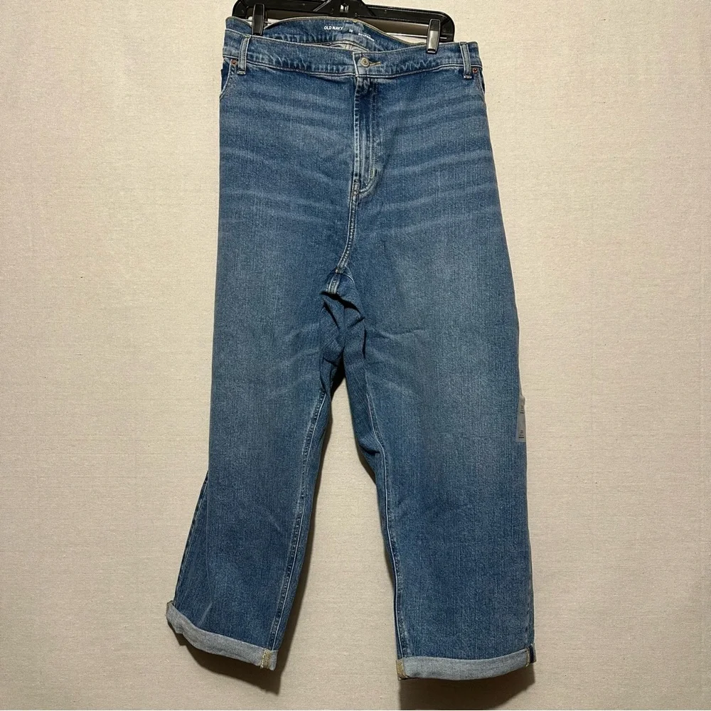 NWT Old Navy Mid-Rise Boyfriend Jeans - size 28